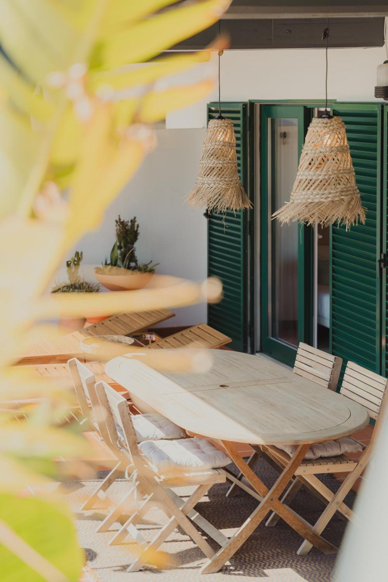 Surf Guesthouse - 7Min Walk To The Beach Pataias Exterior foto